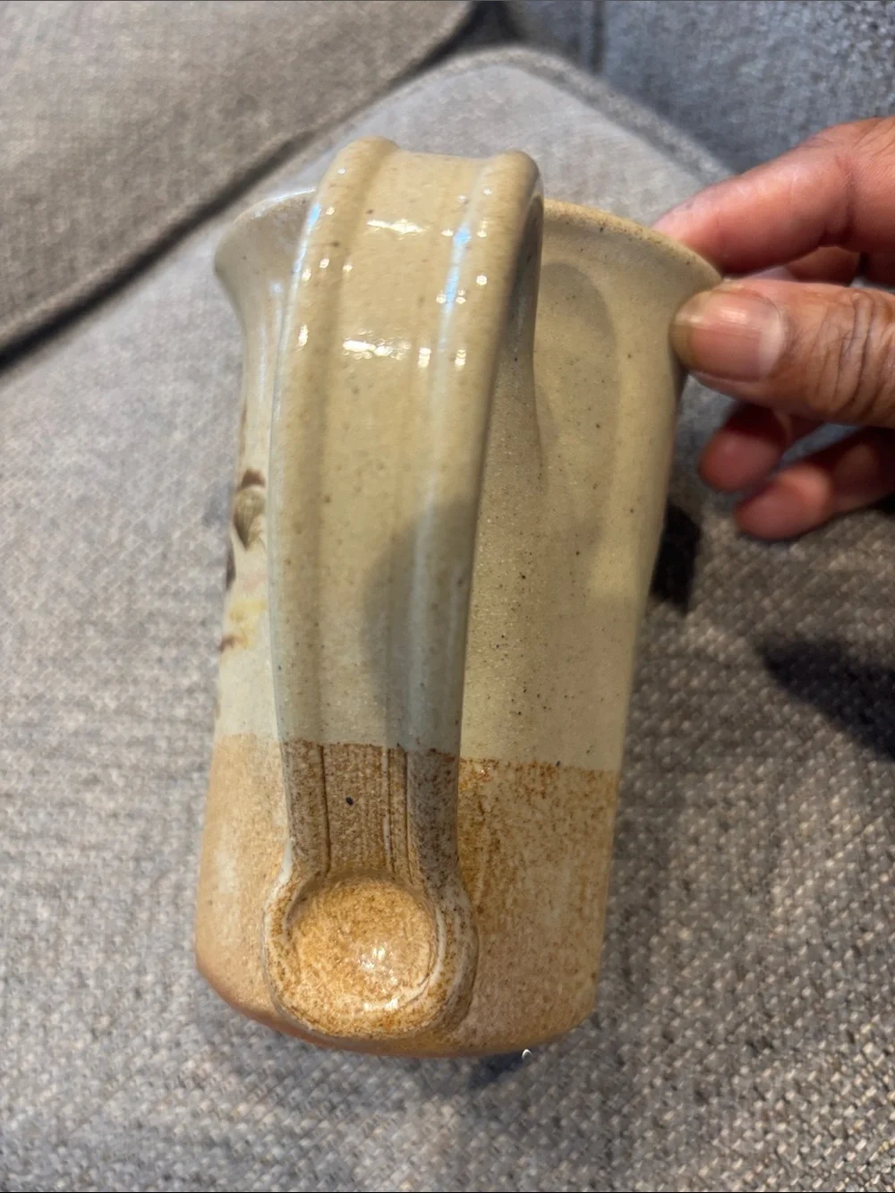 N/A beige stoneware